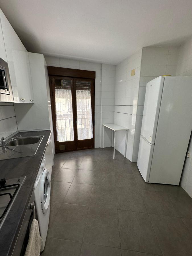 Apartamento Nuevo Duplex Santa Cruz de la Zarza Buitenkant foto